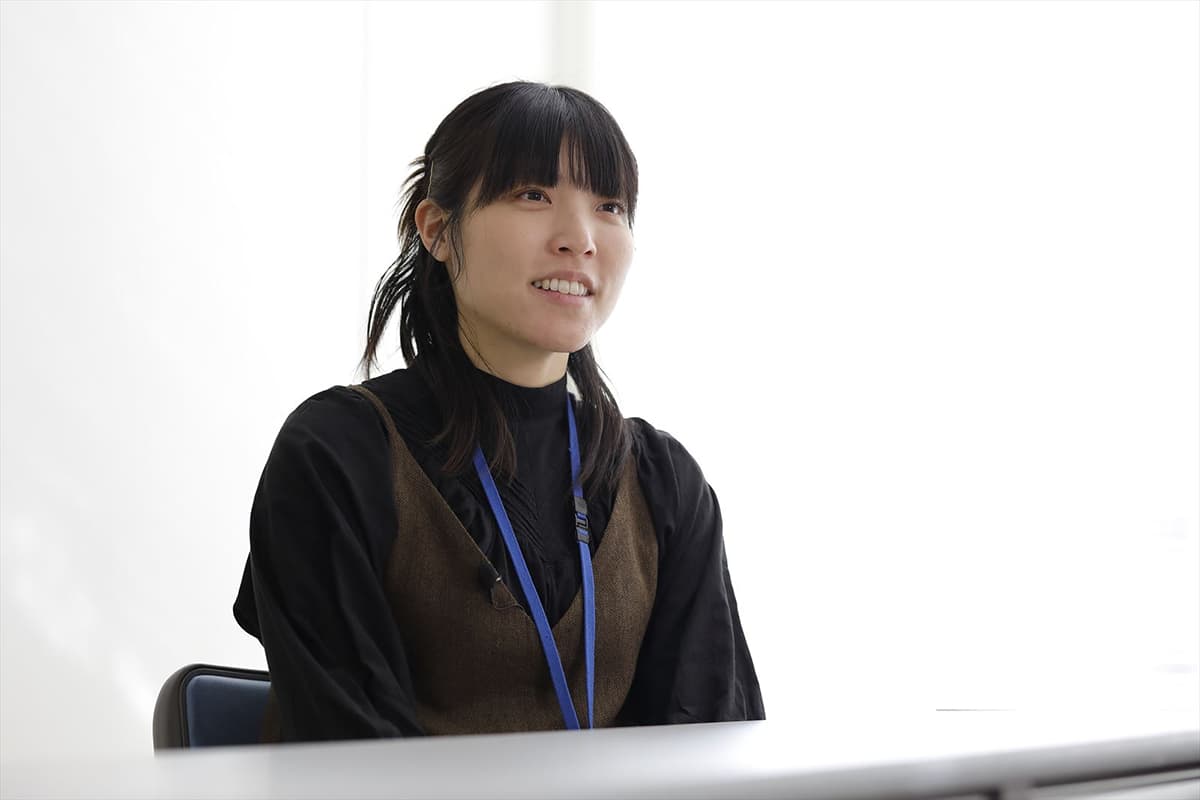 光實 鮎里さん